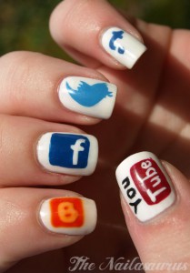 Social Media Nails